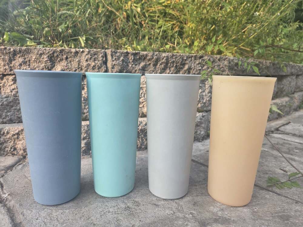 Vtg Tupperware Tall Tumblers Set of 4 Retro Drinking Cups Pastel Mixed Colors